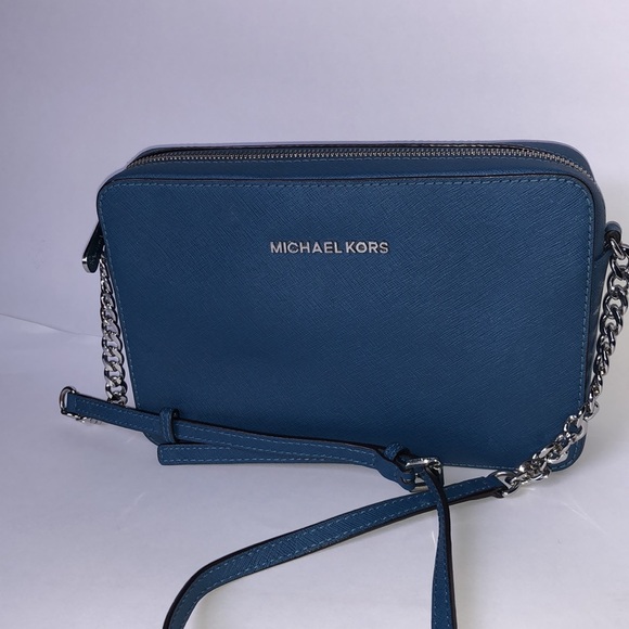 Crossbody MK bag - Picture 1 of 6